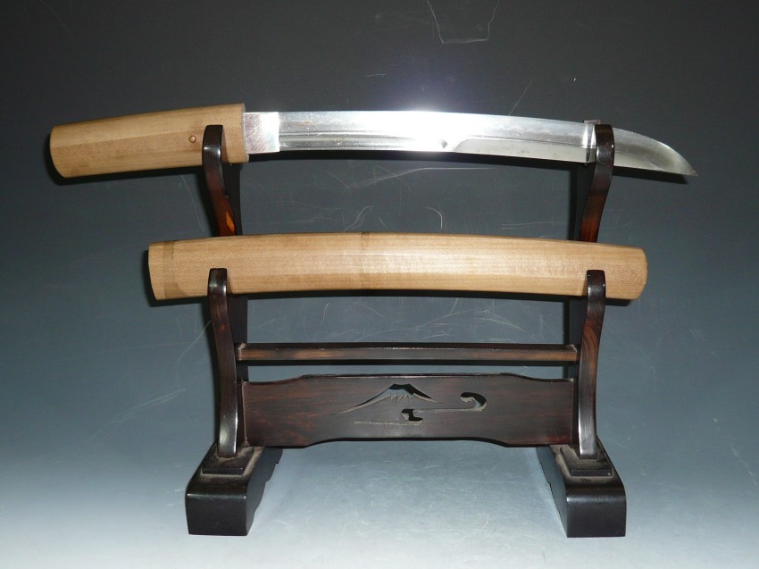 短刀，古銅製，「建安二年永寶」，時代物