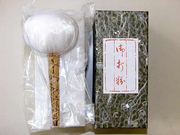 新発売の 上製刀剣桐箱手入用具 居合道